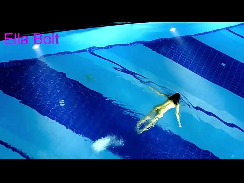 ❤️ నేను చూడటం ఆపలేను, ELLA BOLT రిసార్ట్ పూల్లో నగ్నంగా ఈత కొడుతూ దొరికిన యువ అందగత్తె ఫక్ వీడియో te.super-vip.top ❤